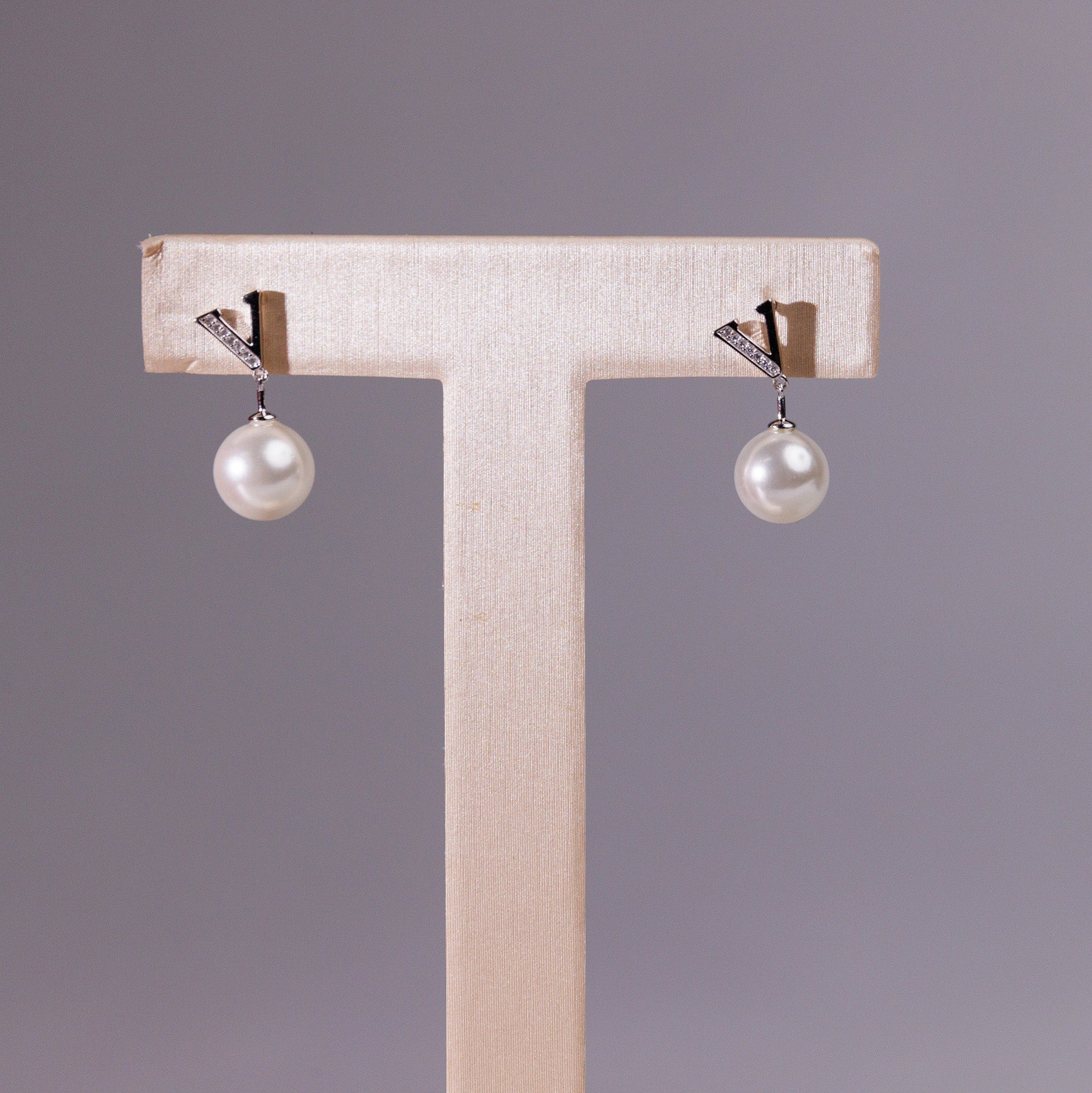 VICACCI V Harmony Pearl Diamond Earrings