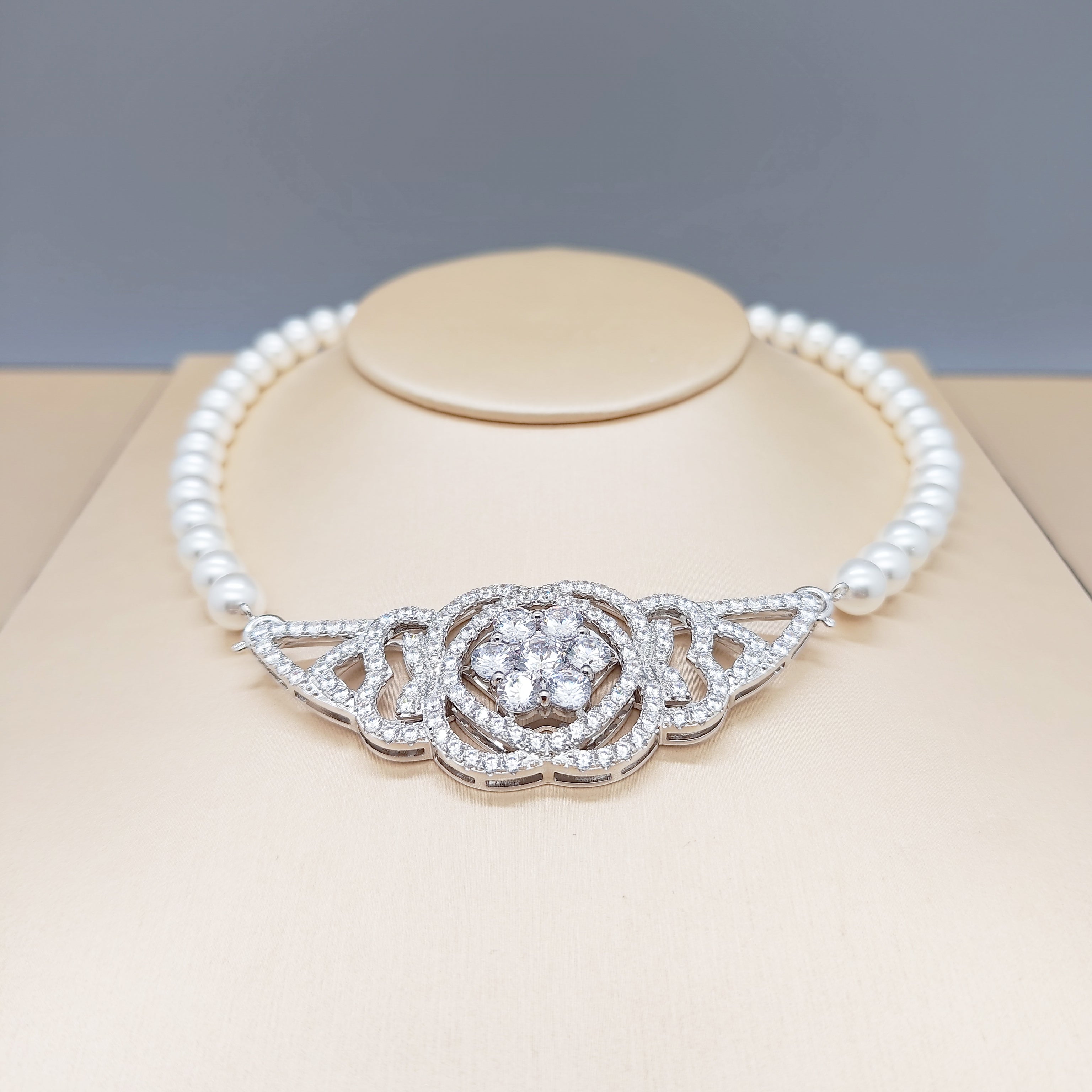 Graceful Blossom Pearl Necklace