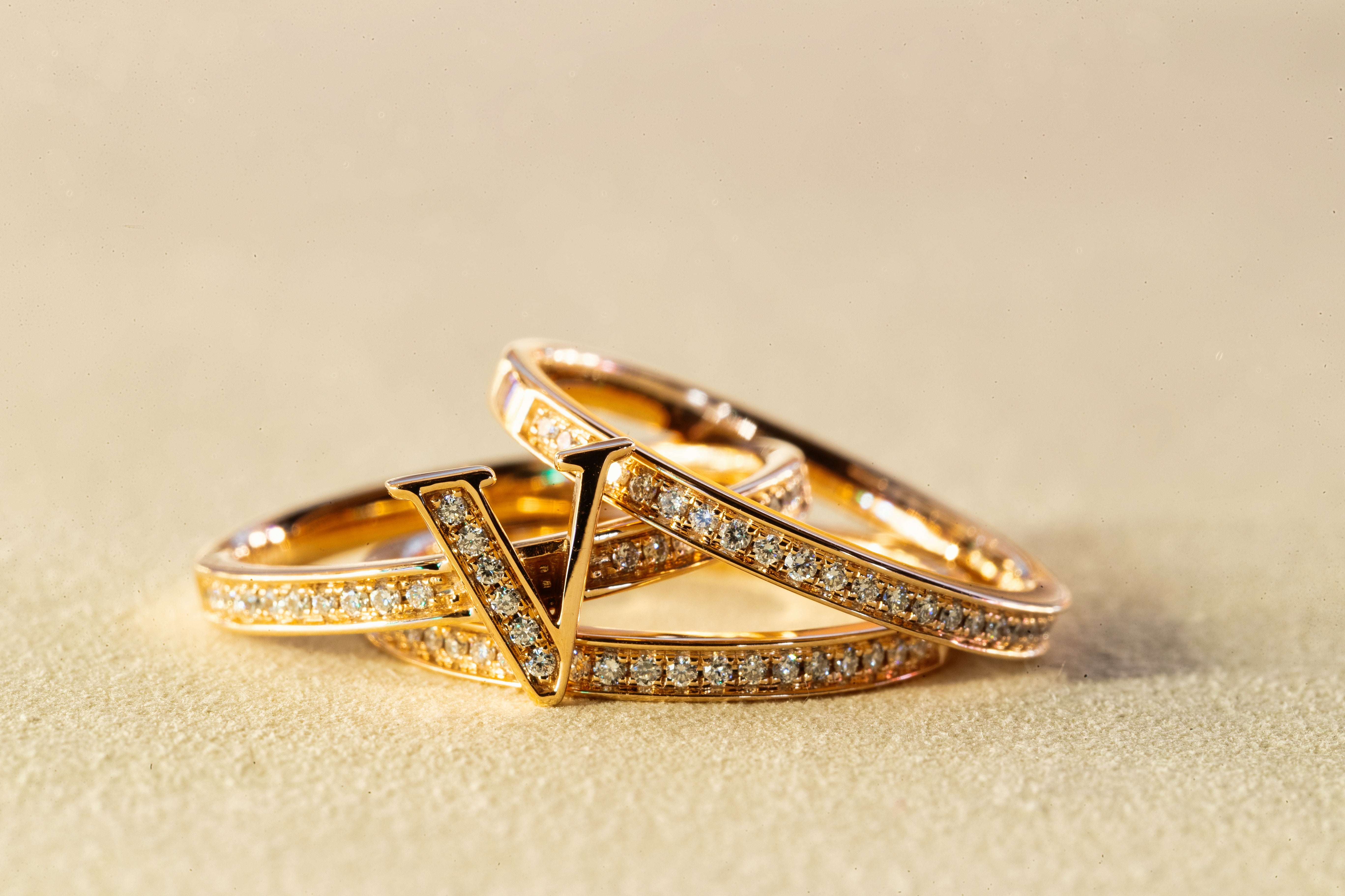 Deluxe Harmonic Trio Ring