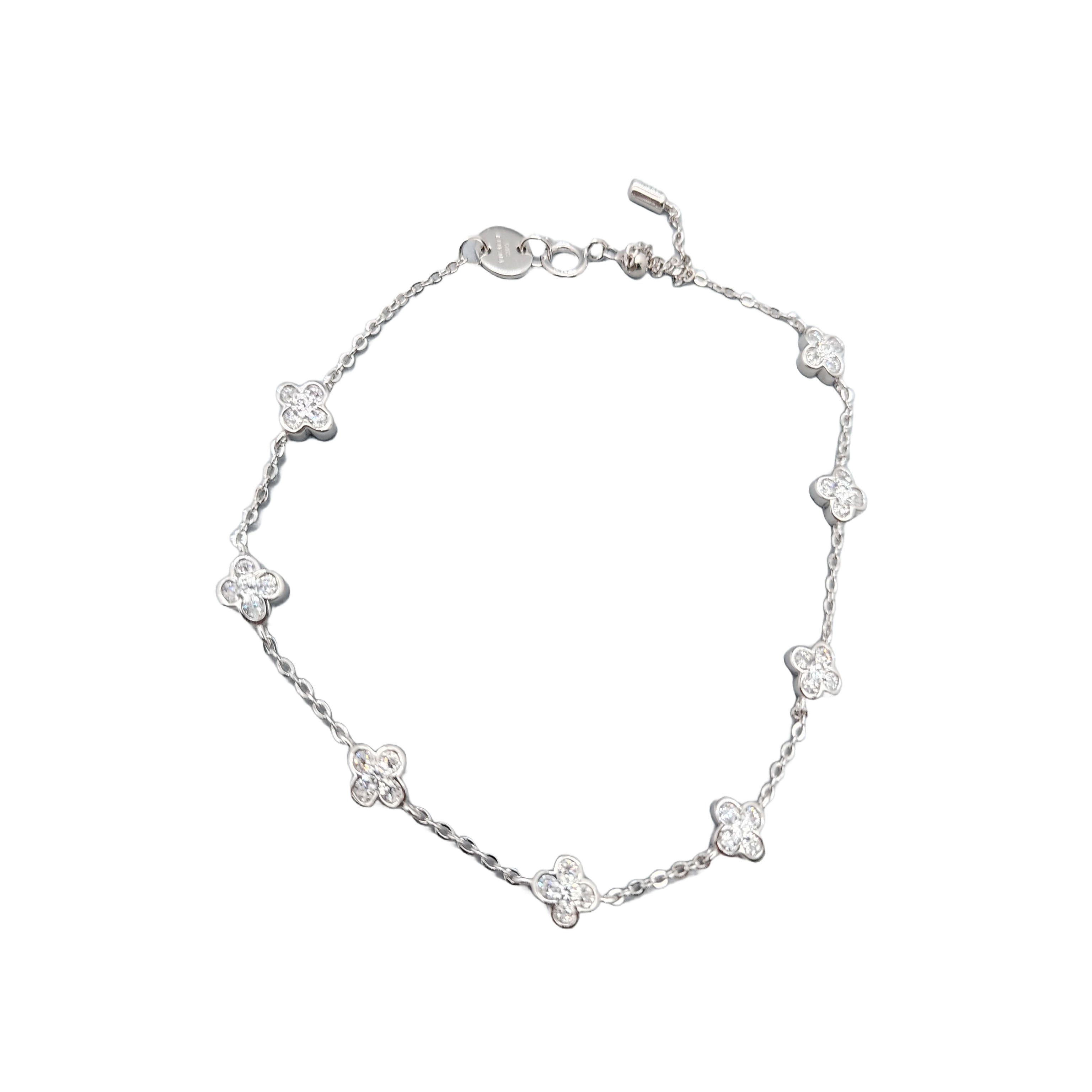 8 Flower Bracelet
