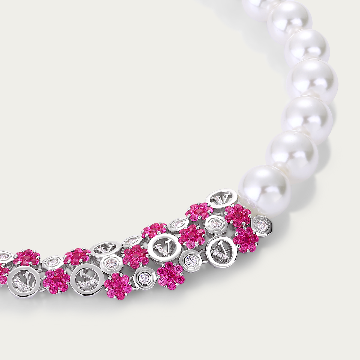 Delux Elegant Affinity Cherry blossoms Pearl Necklace