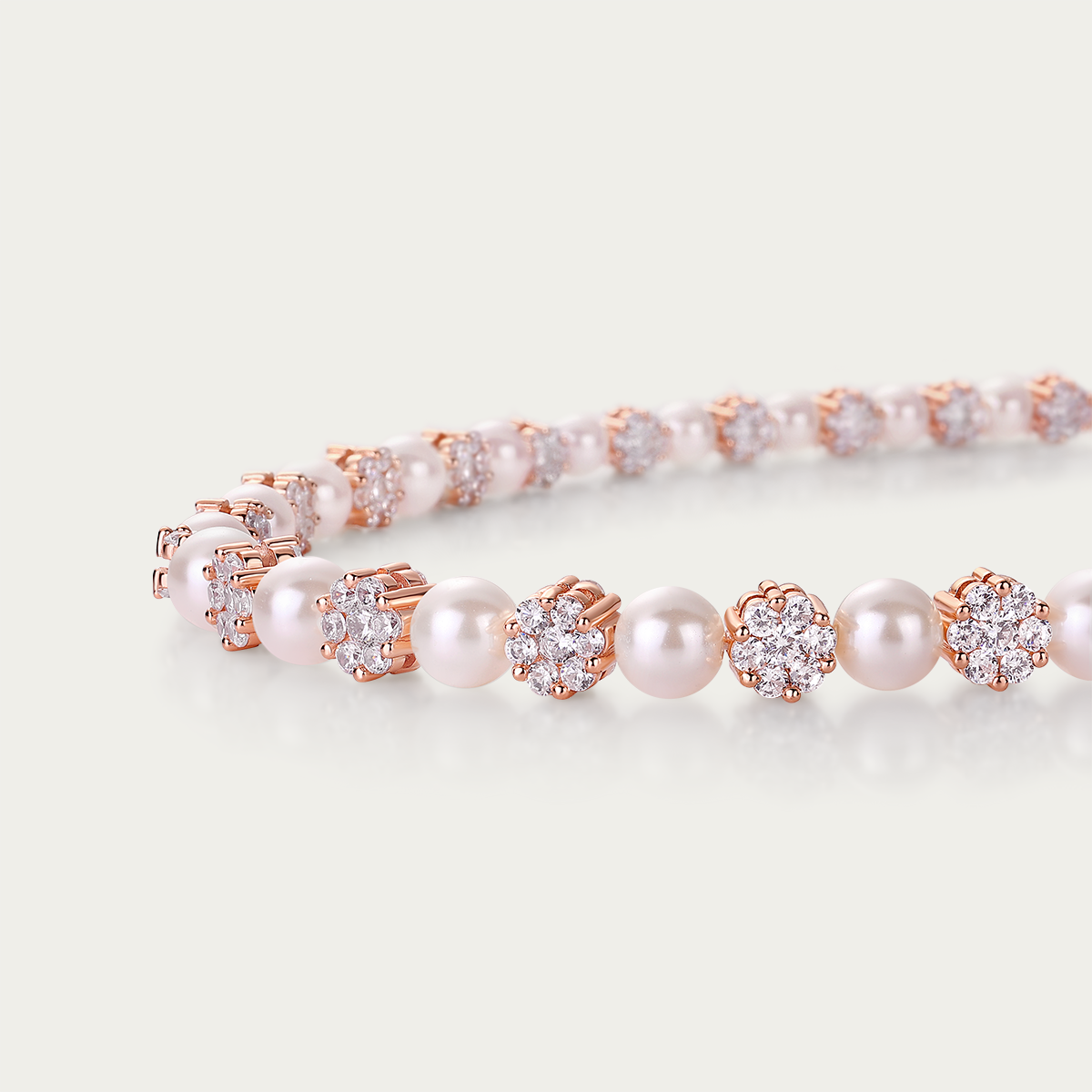 VICACCI Affinity Lucky Diamond  Pearl Necklace (Deluxe)